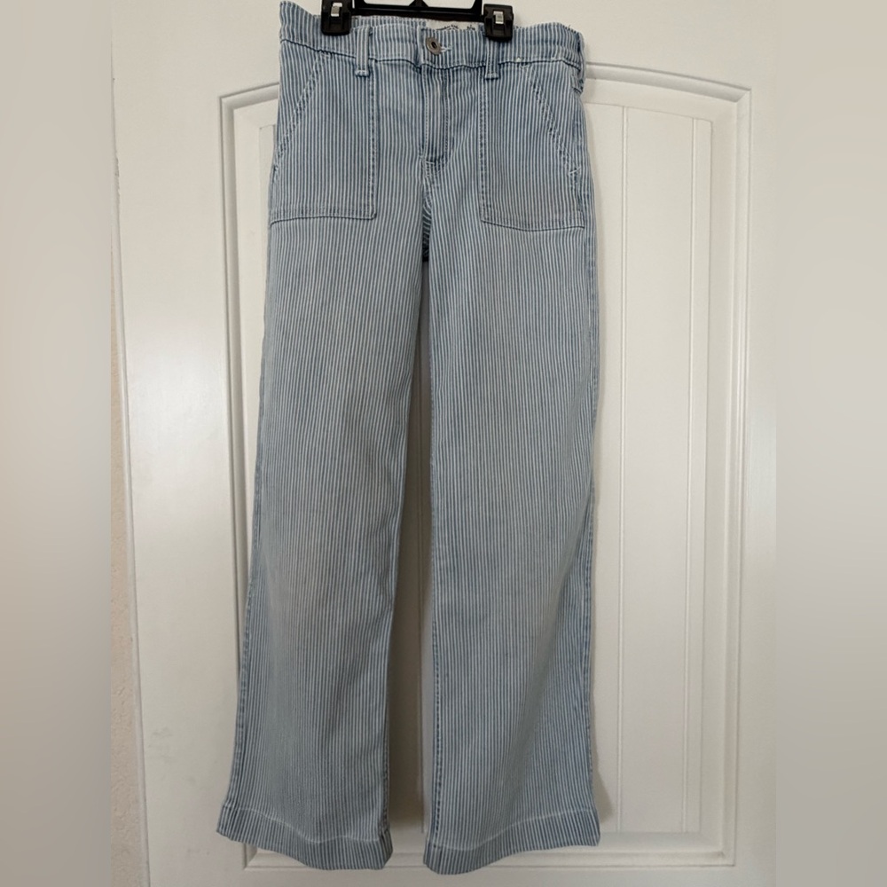 Abercrombie Kids Blue Pinstripe Jeans 9/10 LONG